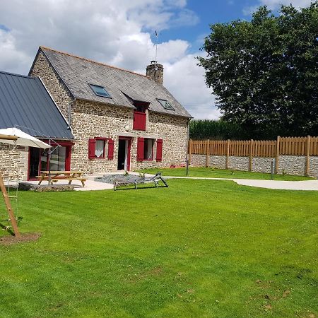 "La Maison De Dana" Entre St Malo & Mt St Michel 에피니악 외부 사진